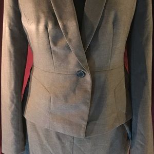 Worthington skirt suit